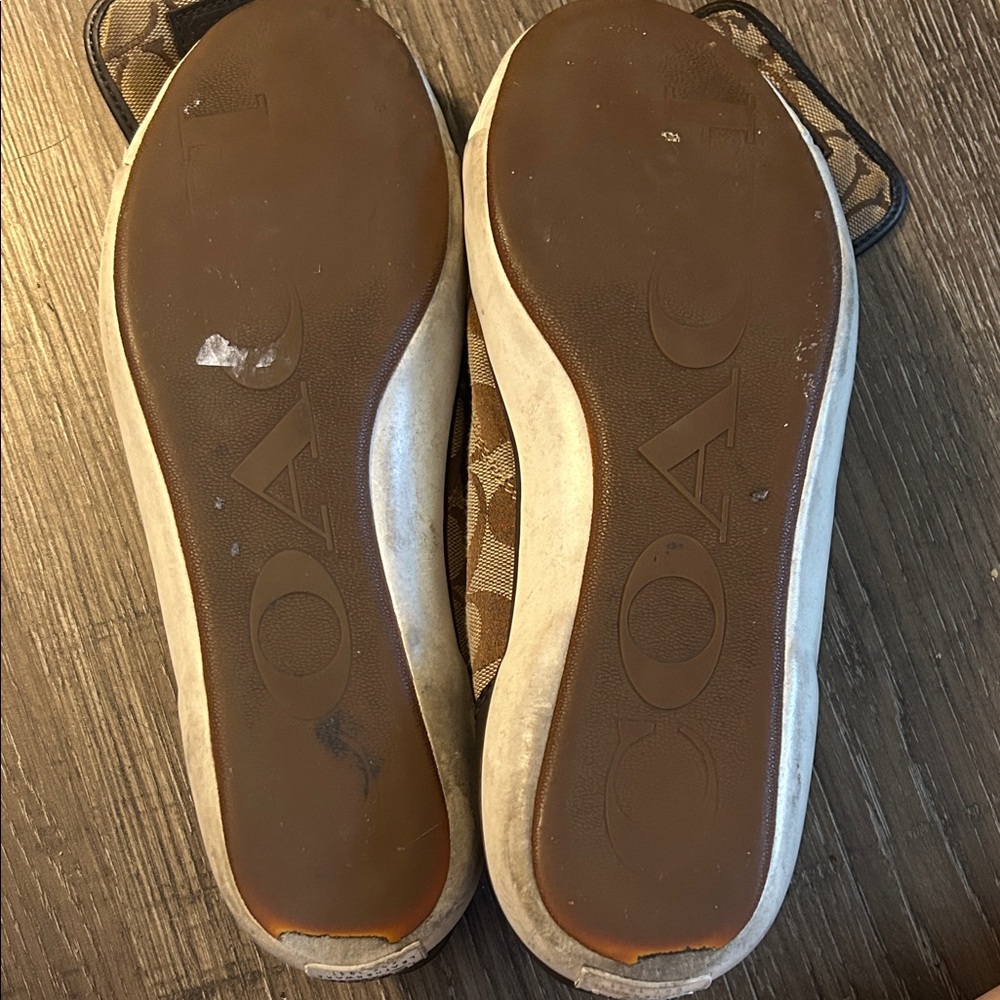 Coach Signature canvas sneakers size 9/10 Laces not included - Picture 5 of 7